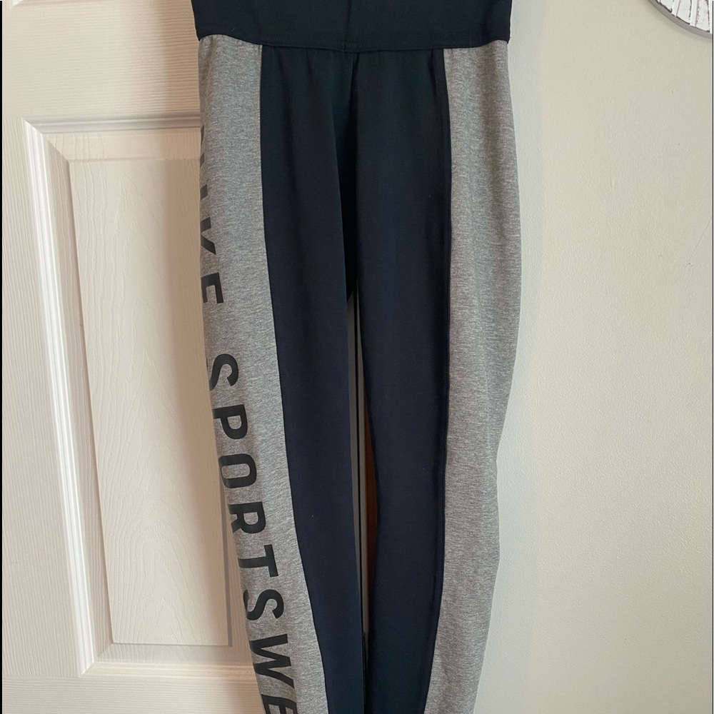 Women’s Nike Leggings/Joggers